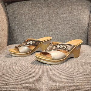 Natural Sole Wedge Heel - Size 7 1/2